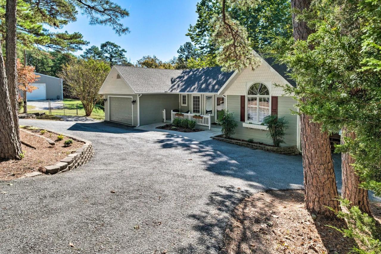 Beautiful Ozark Oasis With Deck Walk To Beaver Lake ロジャース エクステリア 写真